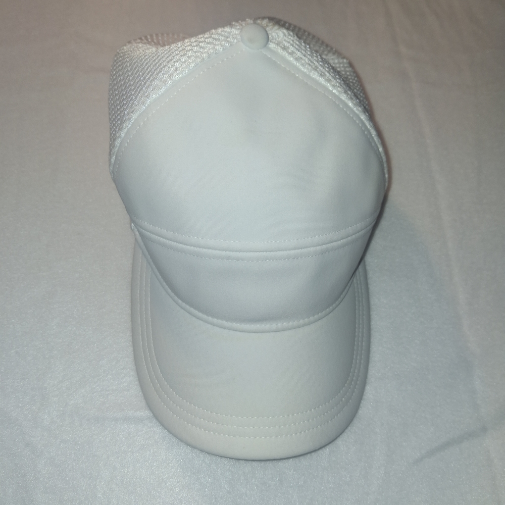 lululemon athletica Classic White Cap